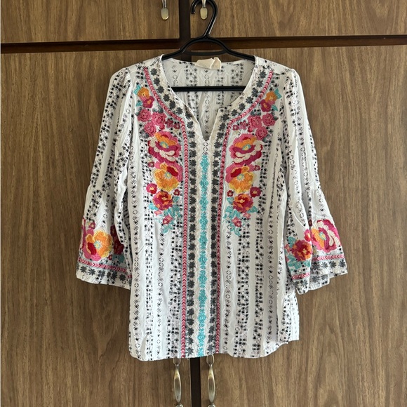 Savanna Jane Embroidered Peasant Blouse with Embroidered Quarter Bell Sleeves - Picture 3 of 6